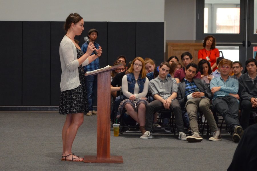 Megan+Phelps%2C+the+granddaughter+of+founder+of+the+Westboro+Baptist+Church%2C+spoke+at+Shalhevet+in+an+all-school+assembly+June+7.+Since+leaving%2C+she+has+discovered+the+power+of+effective+disagreement+and+now+lectures+on+the+subject+and+is+working+on+an+autobiography.